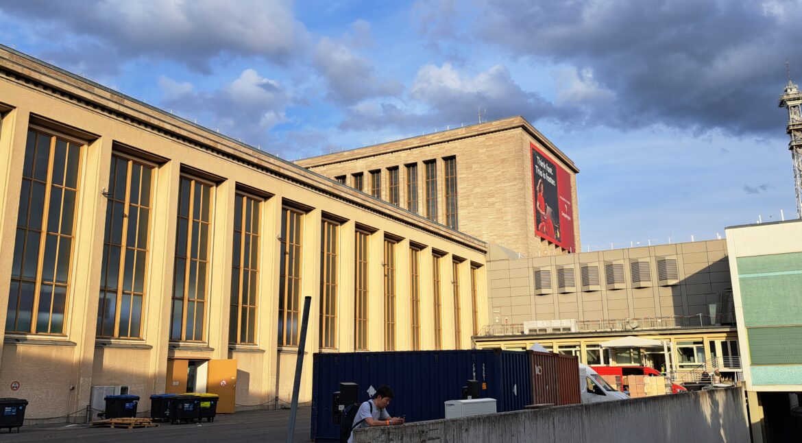 pic of North entrance Messe Berlin from the inside of the fairground area